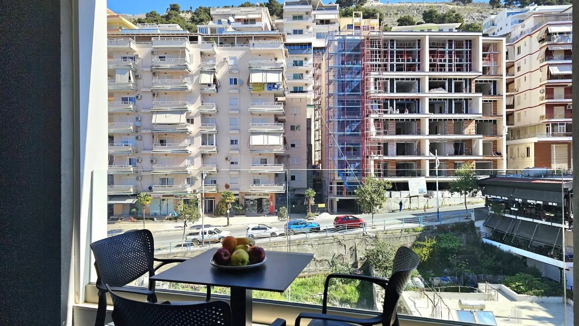 Cozy Seaside Apartment In Saranda